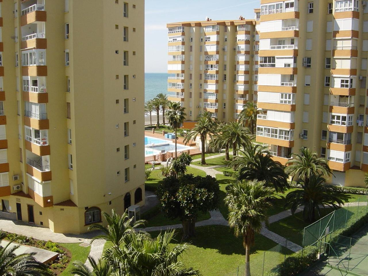 Intercentro Algarrobo-costa Turisticos -inmobiliaria * Algarrobo Costa