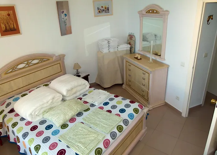 Apartamentos Intercentro Algarrobo-Costa Apartamentos Turisticos -Inmobiliaria